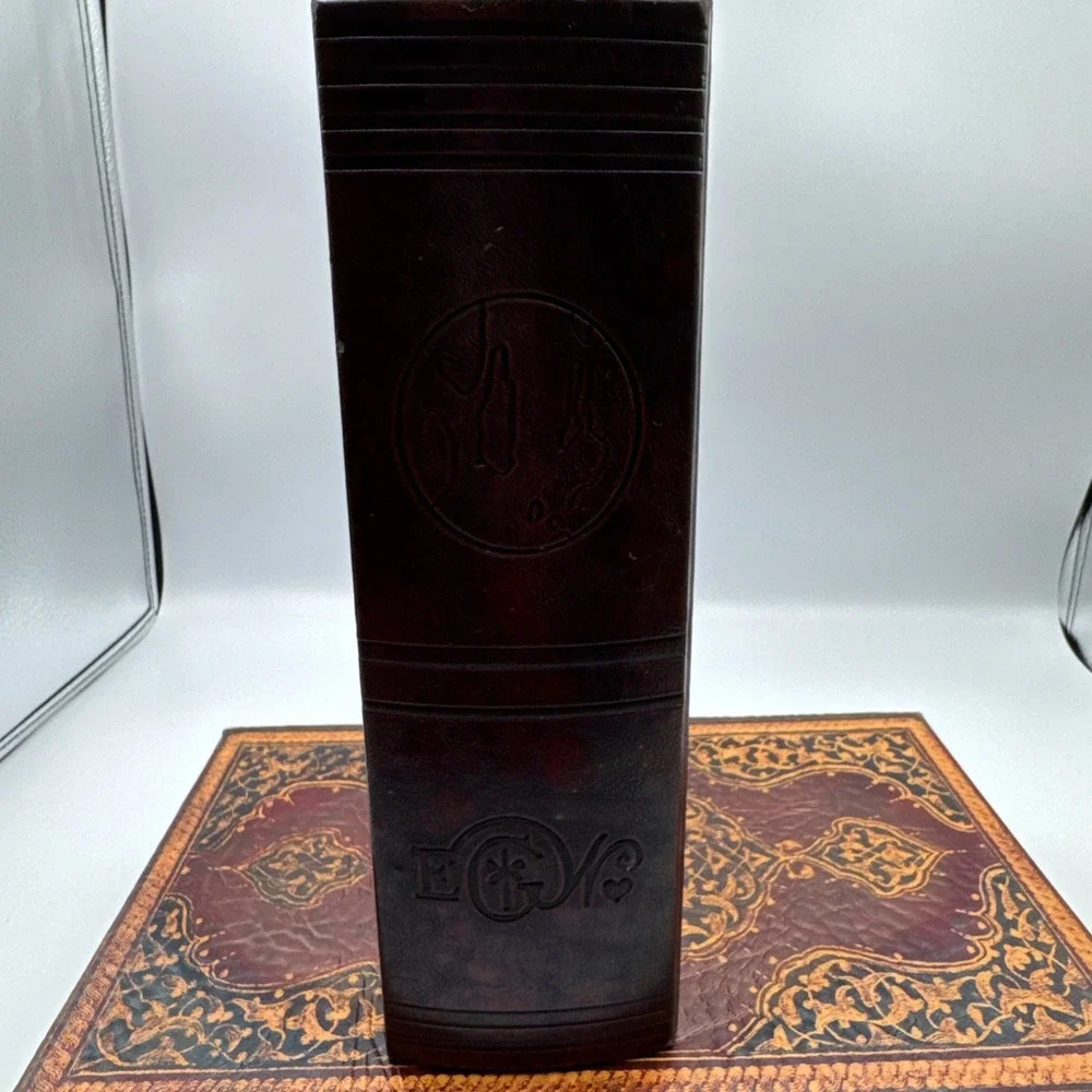 Pier 1 Decorative Faux Books Secret Storage Boxes 2 Piece Set, Lg and Med Read**